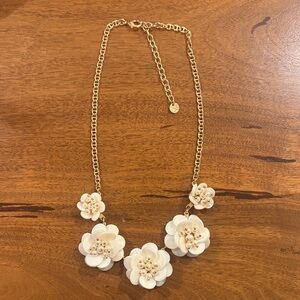 Talbots necklace adjustable